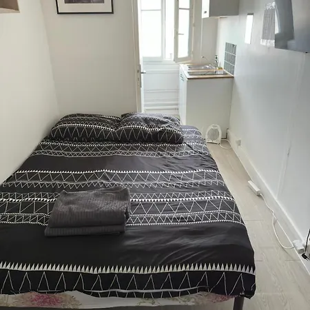 Cozy Nearby Champs Elysees 4 아파트 *