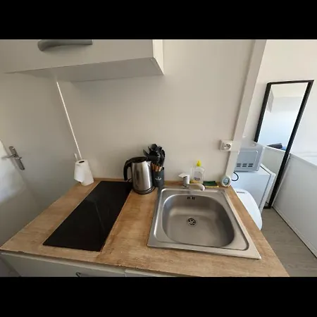 Appartamento Cozy Nearby Champs Elysees 4 *