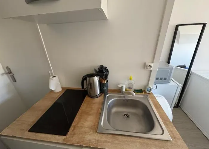 Apartment Cozy Nearby Champs Elysees 4 *