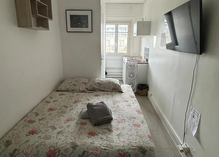 Cozy Nearby Champs Elysees 4 * Paris